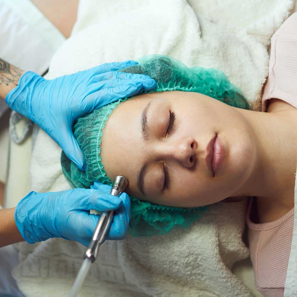 Microdermabrasion at Mike Lee Laser & Skin Clinic